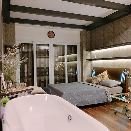 Luxurious Chinatown Hideaway Apartment Хошимин Екстериор снимка